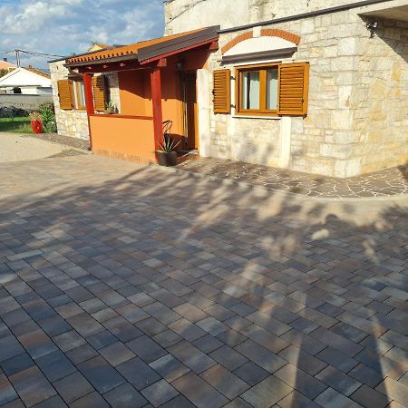 Kaštelir Apartman Aja מראה חיצוני תמונה